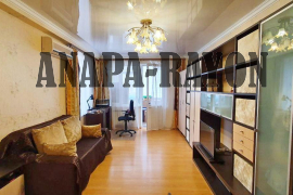 Продаю 2-к кв. в самом центре!