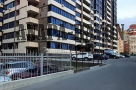 Продается студия ЖК Триумф